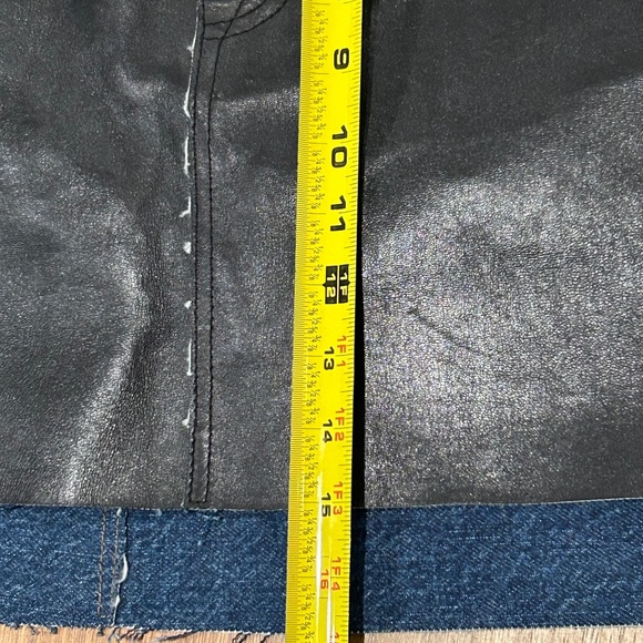 Frame Le Mini Skirt Stagger Auberry Leather Denim Size 28 Waist - Picture 7 of 10